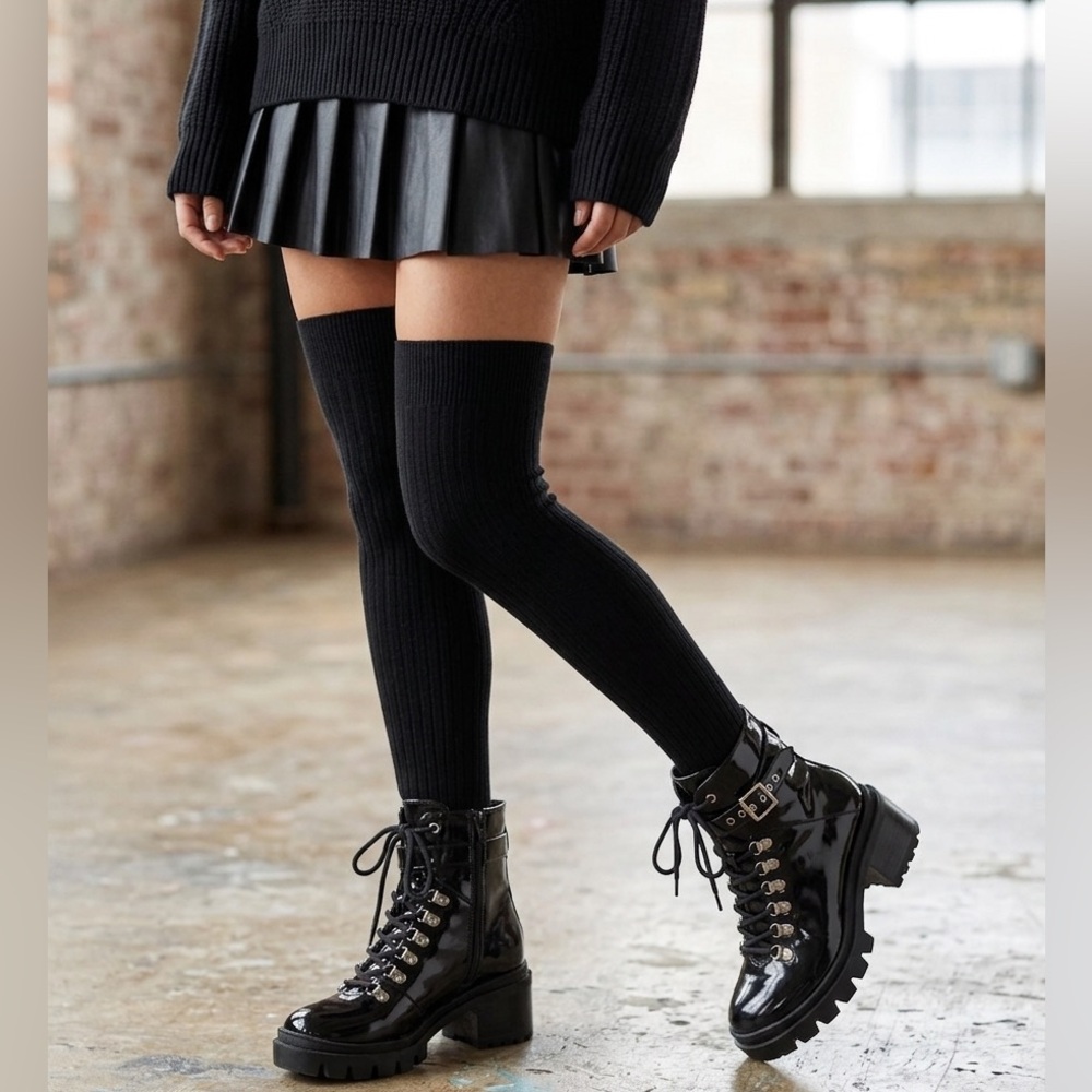 Jeffrey Campbell "Czech" Platform Combat Boots. PRE OWNED SIZE 9M - Picture 2 of 12